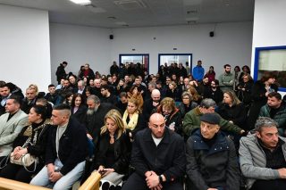 Αρχίσαμε... με έλλειψη σεβασμού σε θύματα και συγγενείς